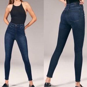 Abercrombie & Fitch High Rise Dark Blue Jeans. Simone High Rise 27/4.